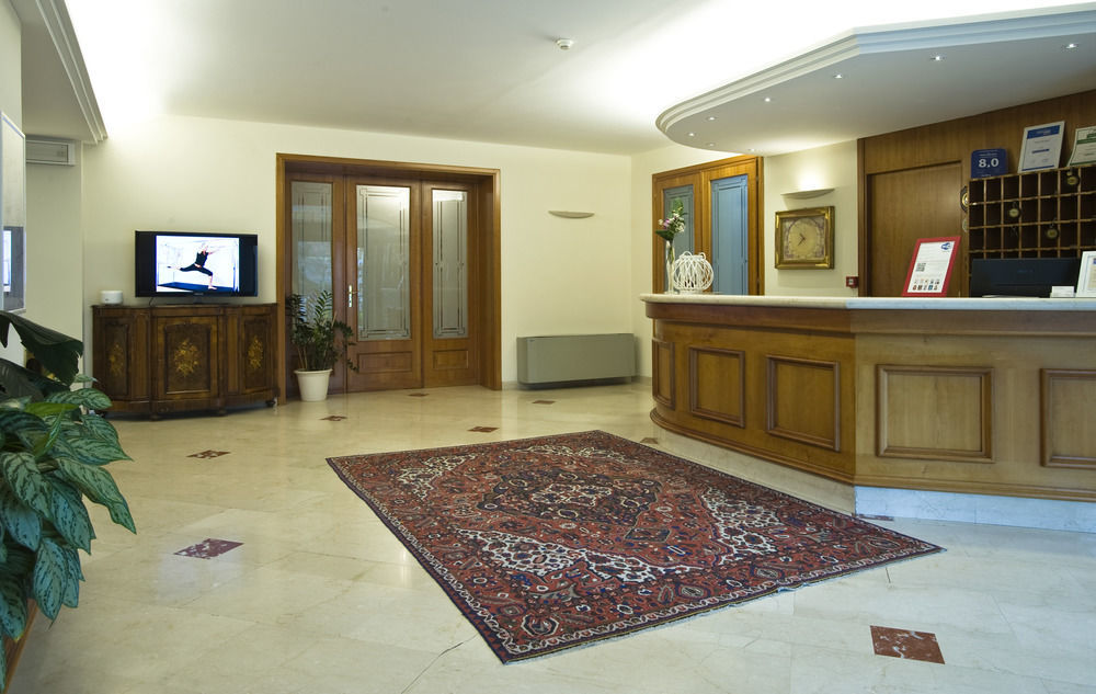 Hotel Villa Ricci & Benessere Chianciano Terme Exterior photo