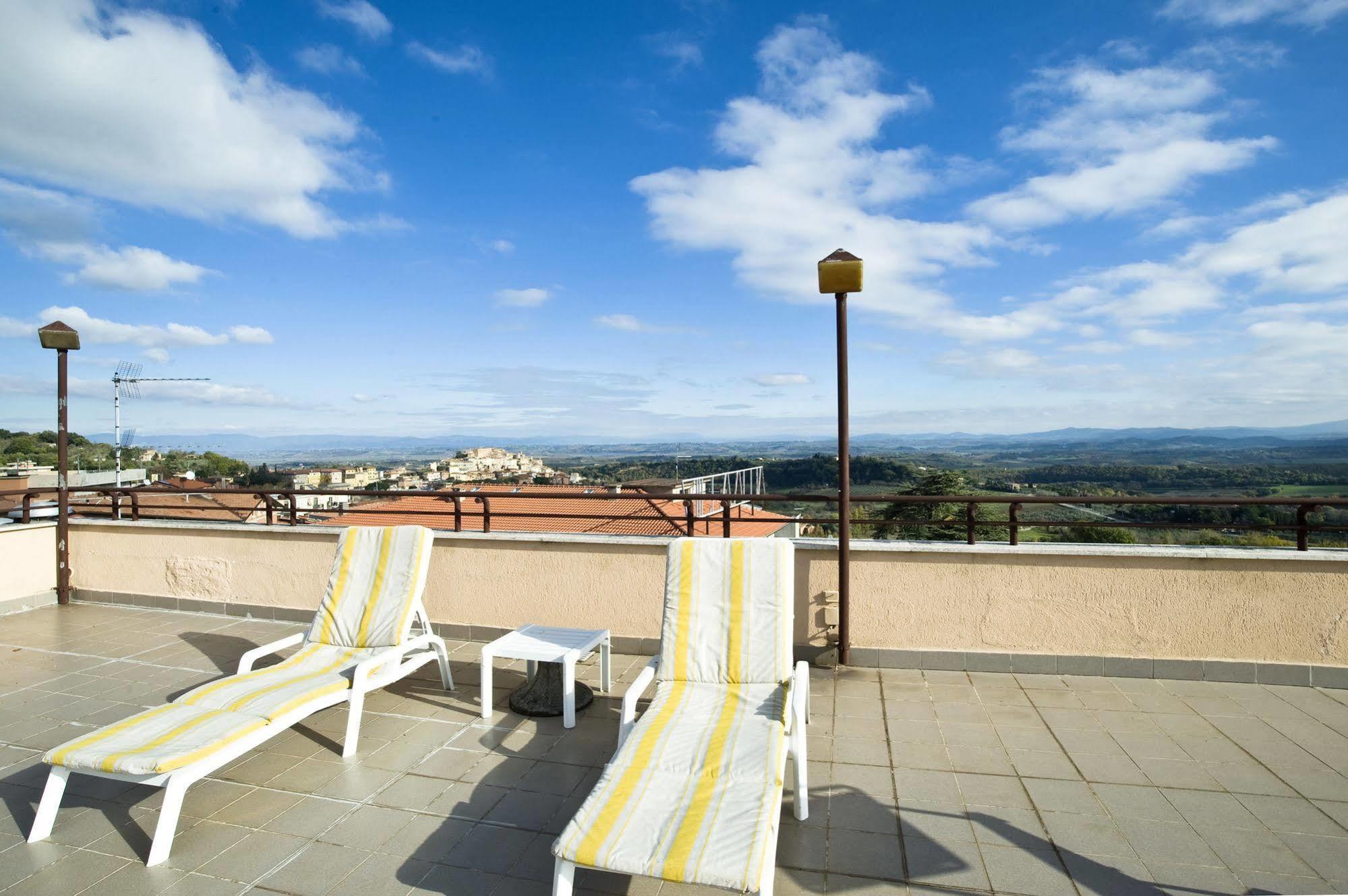 Hotel Villa Ricci & Benessere Chianciano Terme Exterior photo
