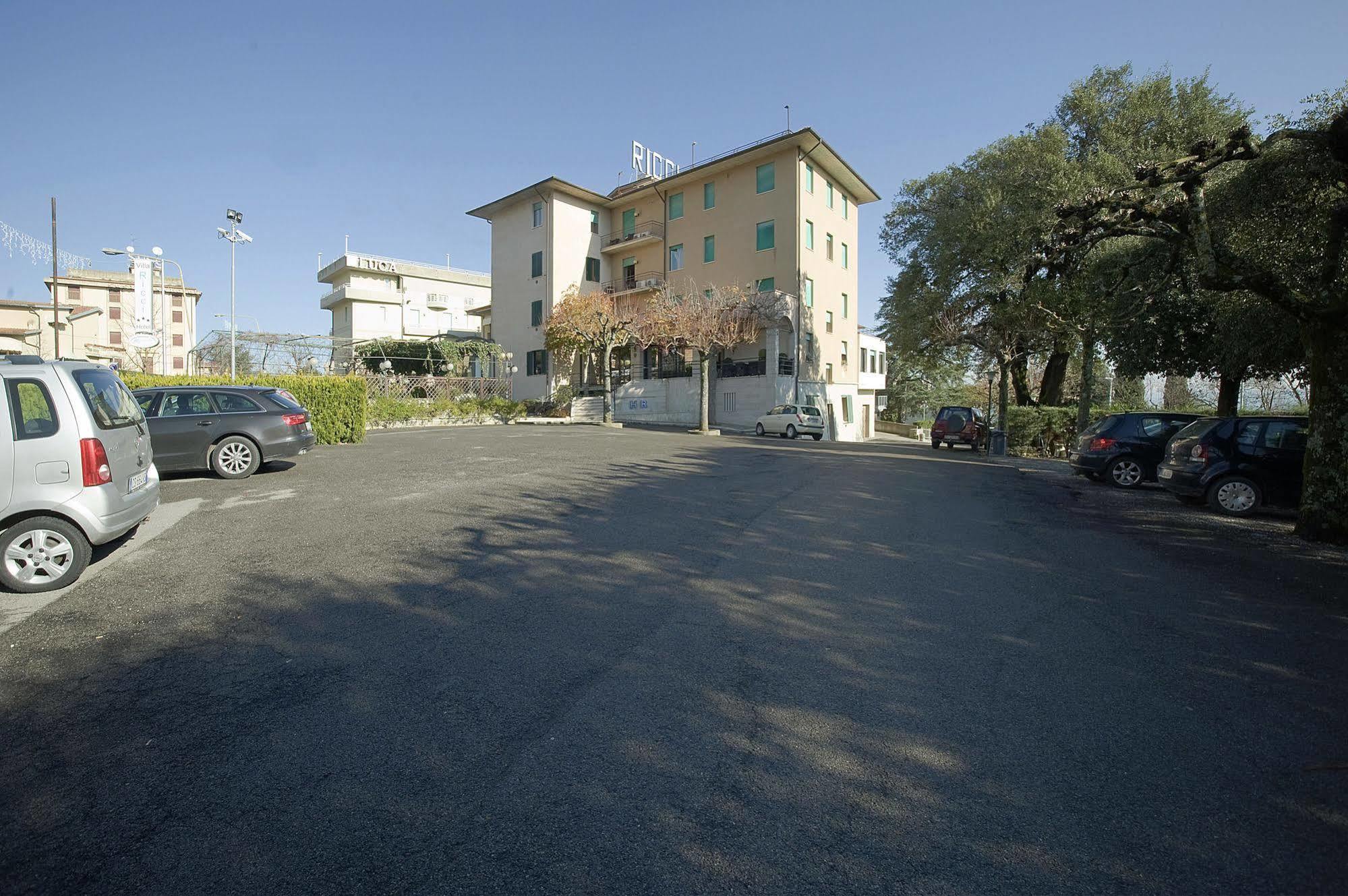 Hotel Villa Ricci & Benessere Chianciano Terme Exterior photo